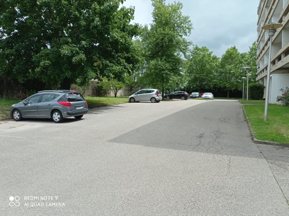 Appartement La Roseraie Parking Prive Mâcon Exteriör bild